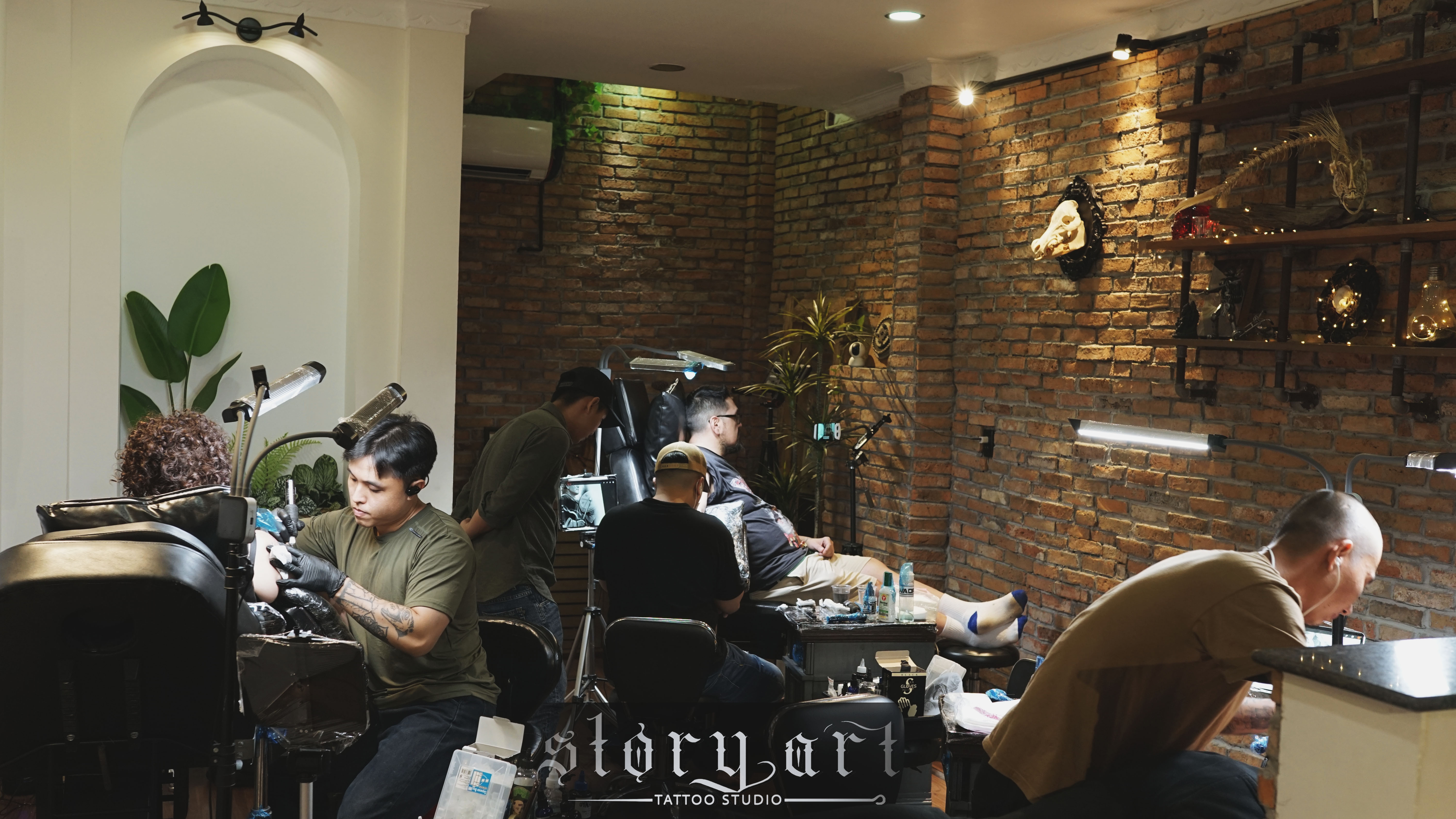 Story Art Tattoo - SAIGON